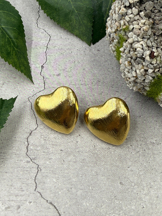 Solid Heart Studs