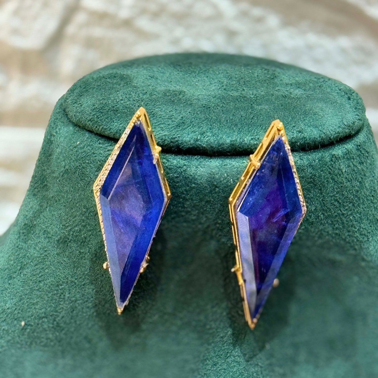 Blue Kite Studs