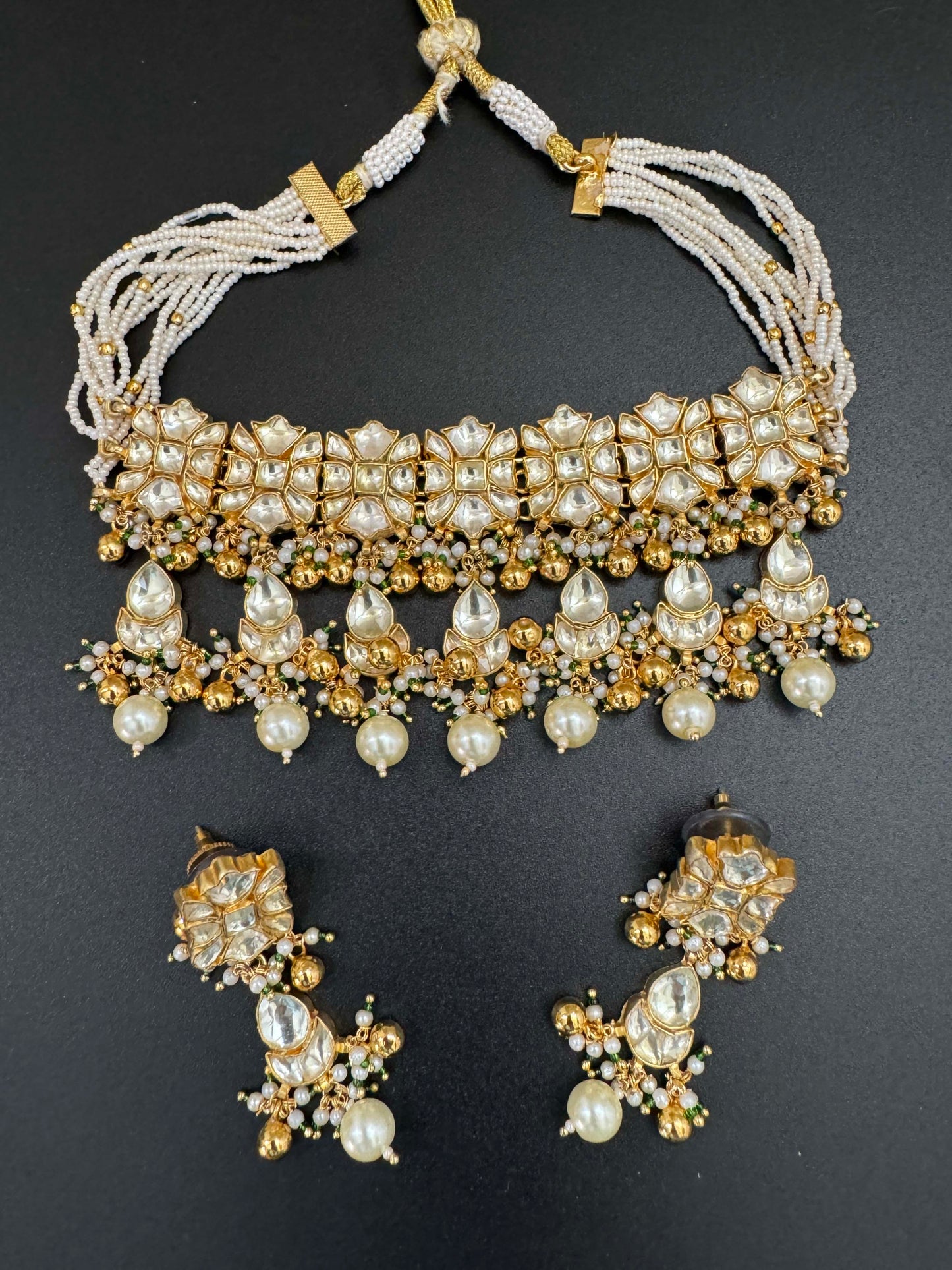 Ivory Pachi Kundan Choker Set