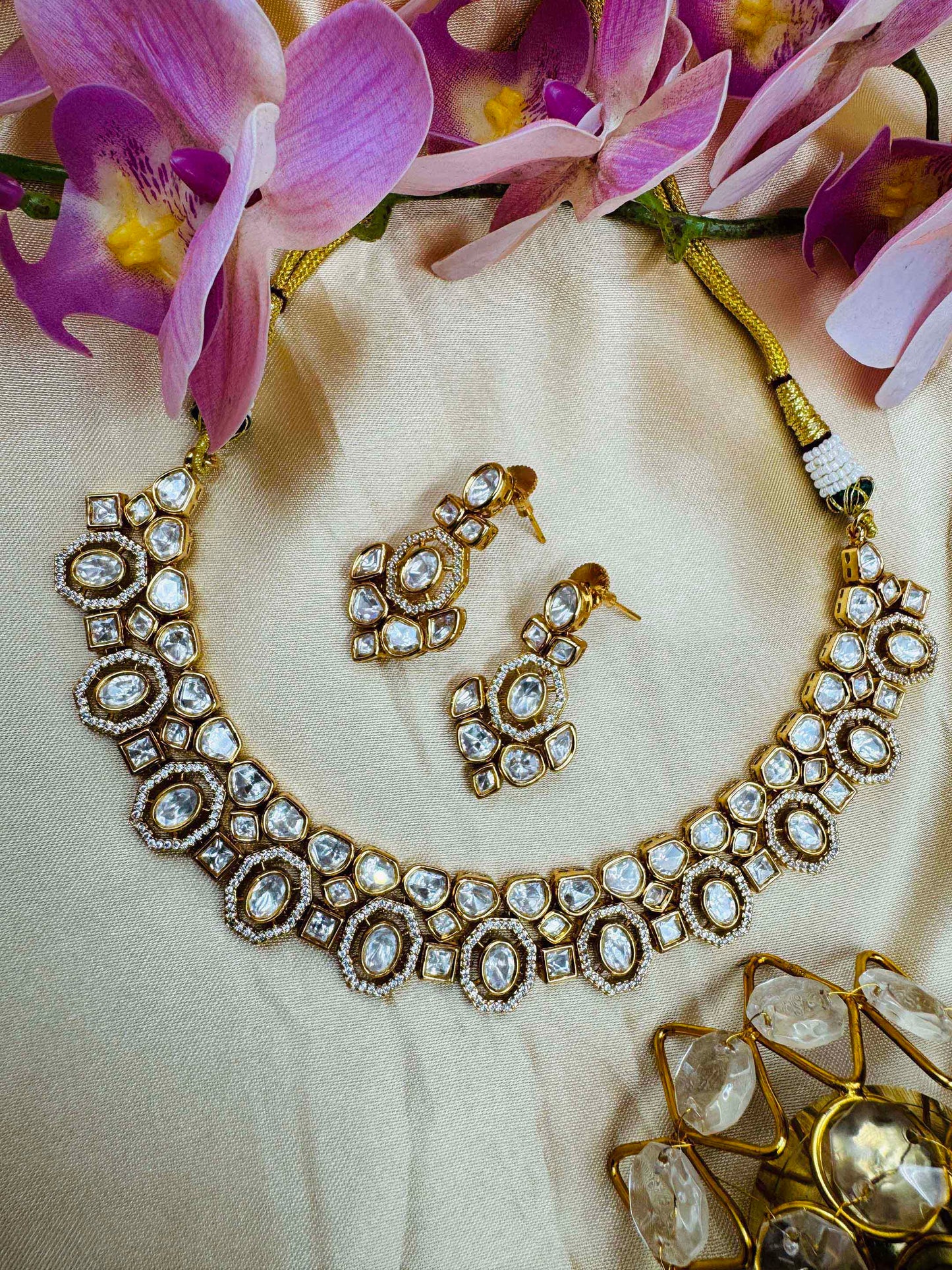 Ivory Arham Necklace Set