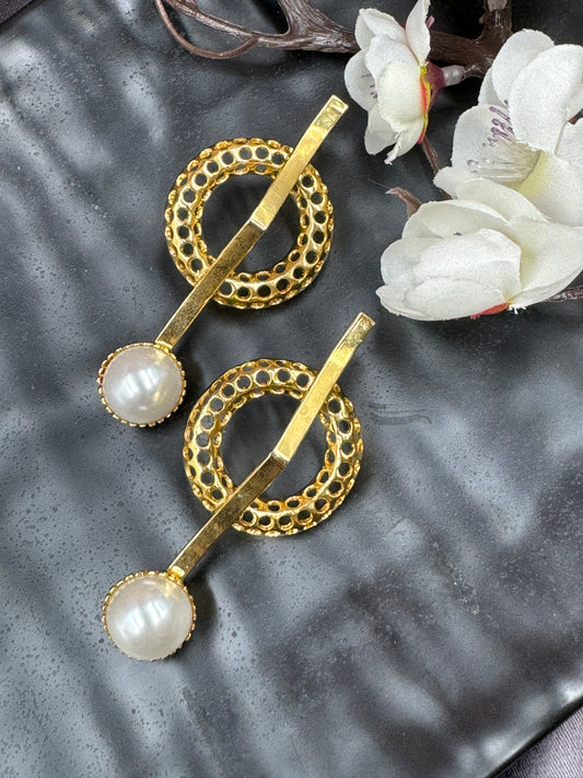 Textured Pearl Round Danglers